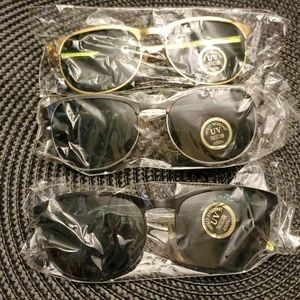 3 pairs of sunglasses